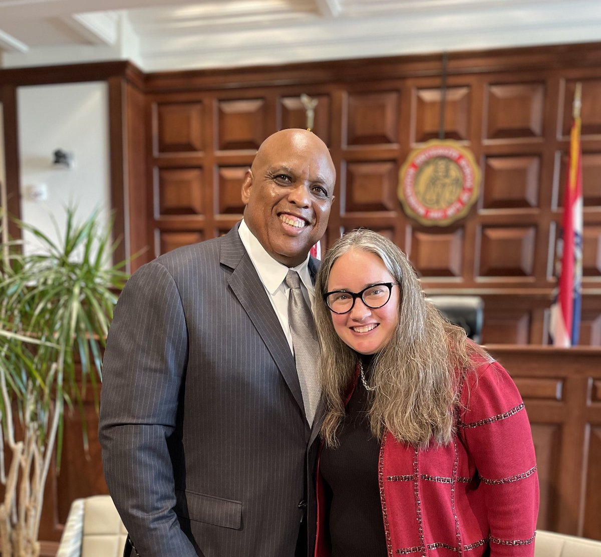 WashULaw's tweet photo. Thank you to Judge Robert R. Rigsby, associate judge of the Superior Court of the District of Columbia, for speaking with our students, and to Professor @rhollblum for moderating! https://t.co/wyToxizuhB
