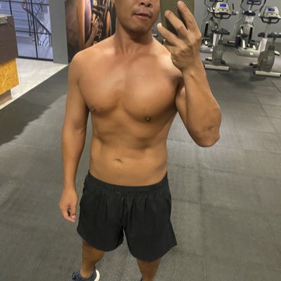 #NewProfilePic (新個人資料照片)