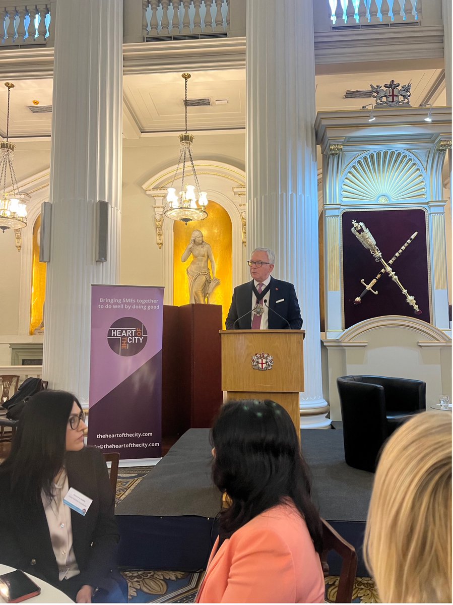 Early start MansionHse <a href="/citylordmayor/">Lady Mayor of the City of London</a> for b'fast meeting with <a href="/HOTC_UK/">Heart of the City</a> supporting SME's create effective action plans through their #4stepstoaction programme. RG's are honoured to be accepted; working together to halve greenhouse gas emissions by 2030 and reach net zero by 2040.