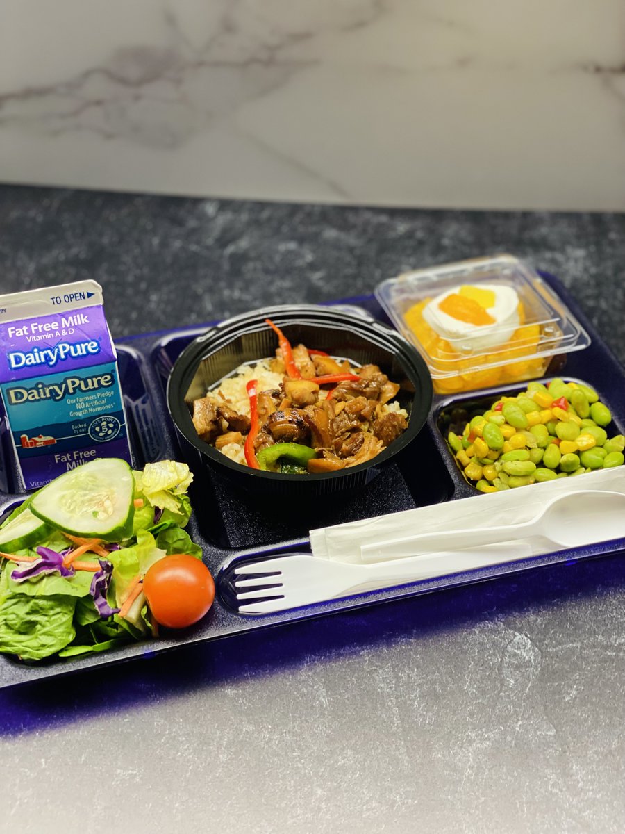 FCSNutrition's tweet photo. Skip the tricks, and come for the treats! Have a fab-BOO-lous Halloween with school meal fright-bites! Candy Corn Mixed Fruit offered students a healthy twist on a holiday favorite! ππ»
#FuelingGA #GSNAMinded #TrayoftheWeek https://t.co/oy64wlP3o5