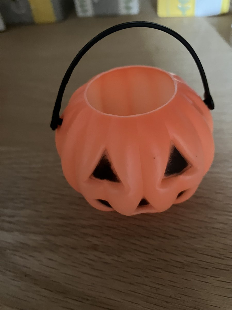 choccieclare's tweet photo. Js just found teddy’s trick or treat bucket, more tears 😢 #lostteddy #getteddyhome #findteddy #bury https://t.co/eKY6G5DusK