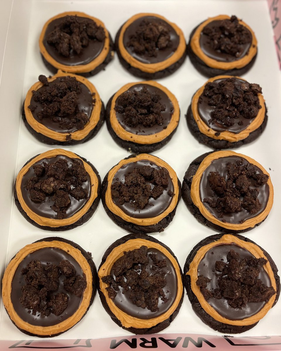 Willow Springs ES (@wsesfox) on Twitter photo There werenβt any tricks, just plenty of treats delivered to our school today by the SRO from <a href="/Centreville_HS/">Centreville HS</a> courtesy of <a href="/CrumblCookies/">Crumbl</a> Centreville. Our staff loves this surprise! ππ¦π<a href="/fcpsnews/">Fairfax Schools π</a> <a href="/FCPSR5/">FCPS Region5</a> <a href="/FairfaxCountyPD/">Fairfax County Police</a> There werenβt any tricks, just plenty of treats delivered to our school today by the SRO from <a href="/Centreville_HS/">Centreville HS</a> courtesy of <a href="/CrumblCookies/">Crumbl</a> Centreville. Our staff loves this surprise! ππ¦π<a href="/fcpsnews/">Fairfax Schools π</a> <a href="/FCPSR5/">FCPS Region5</a> <a href="/FairfaxCountyPD/">Fairfax County Police</a>