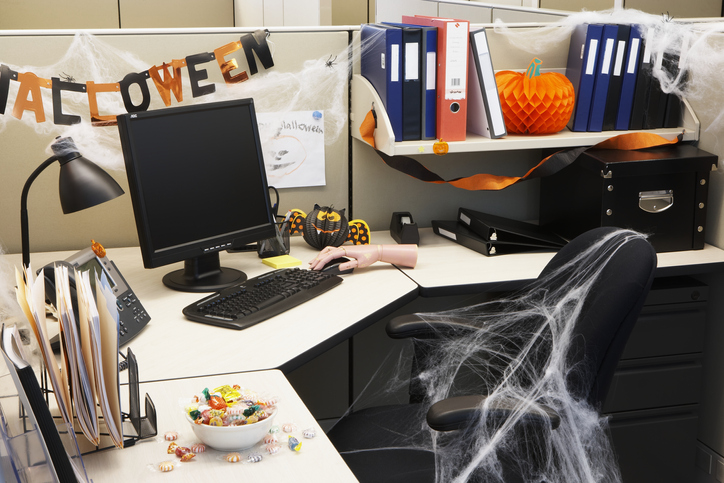 McCuskerAgency's tweet photo. Happy Halloween! Spooky or sweet - let’s see those costumes that can’t be beat! 🎃 https://t.co/NX5LwUmumW