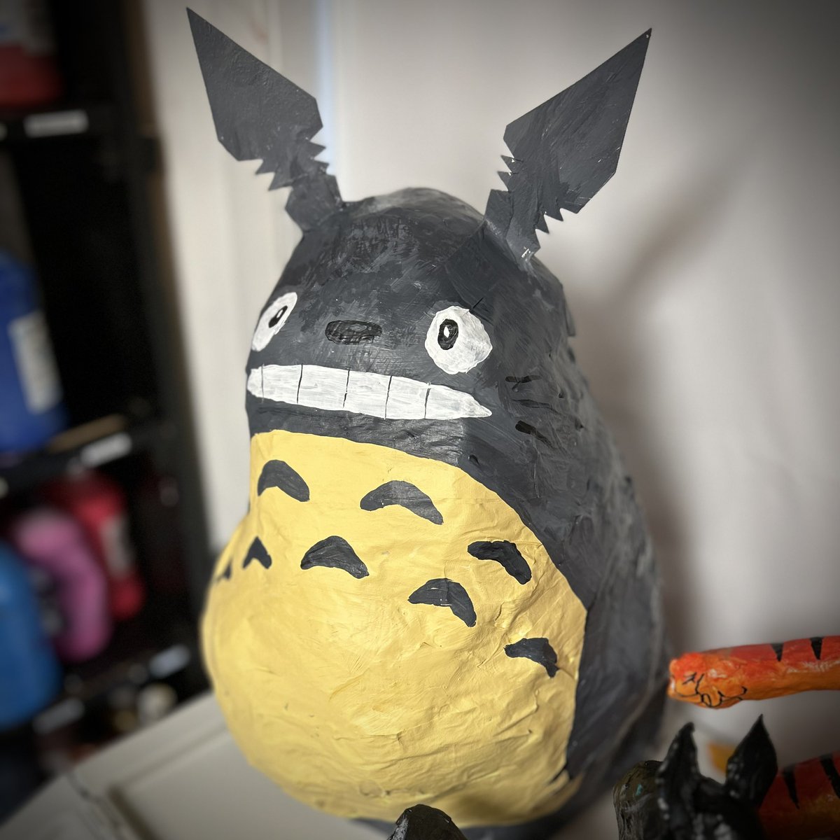 Totoro joins our collection of Papier-mâché art samples today! <a href="/ksofarocks/">Kaleidoscope School of Fine Art</a> <a href="/ghiblipicture/">anime picture</a>