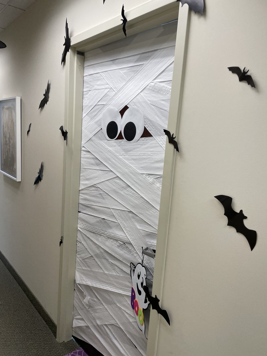 merrymtg's tweet photo. Happy #Halloween from Merrymeeting Group! 🎃👻

Can you tell that the Accounting Department is always the most festive group by far?

#merrymeetinggroup #happyhalloween #spookyseason https://t.co/I5qT0cHLVL
