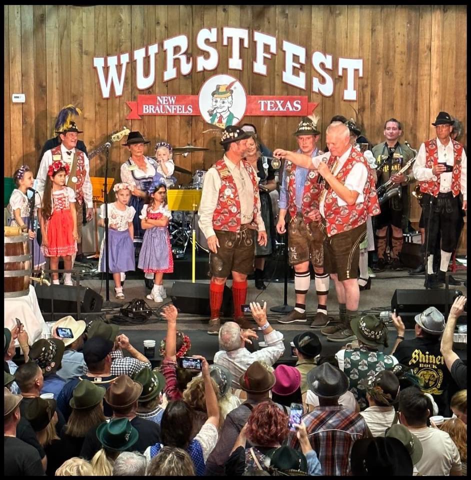 Wurstfest tweet media
