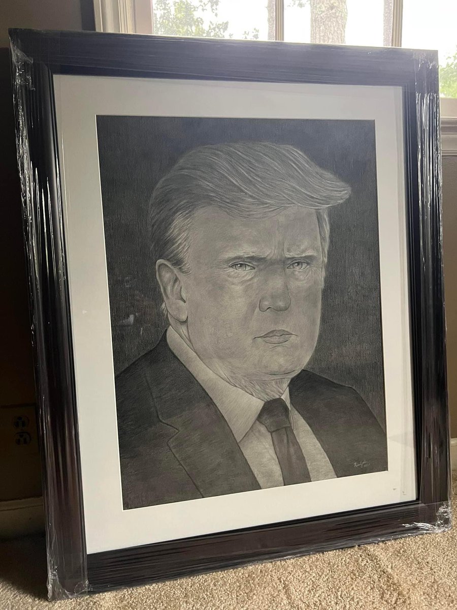 KenrickJobe's tweet photo. SHARE THIS POST 🚨🚨
This amazing original piece of Artwork is still for sale. Would you or a friend be interested in owning this one of one? 🤔 I’ve gotten two offers so far. I’ve been told it ‘speaks to the viewer.’ Help me find it a good home. Spread the word! https://t.co/wHBSnJ6MEz