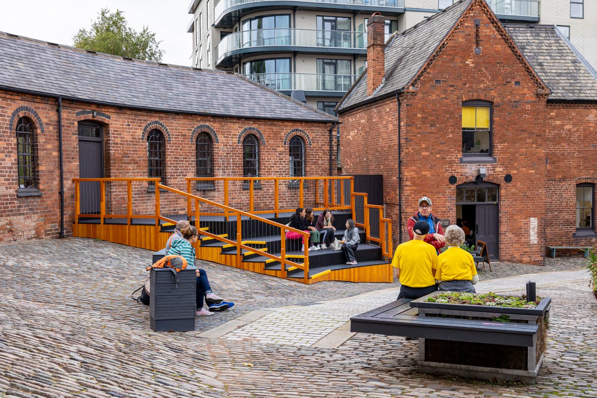 We are open this half term!

Come and visit our beautiful curved courtyard and explore our visitor centre from 09:30 - 16:30, Wednesday to Sunday! 

#SeeTheCityDifferently