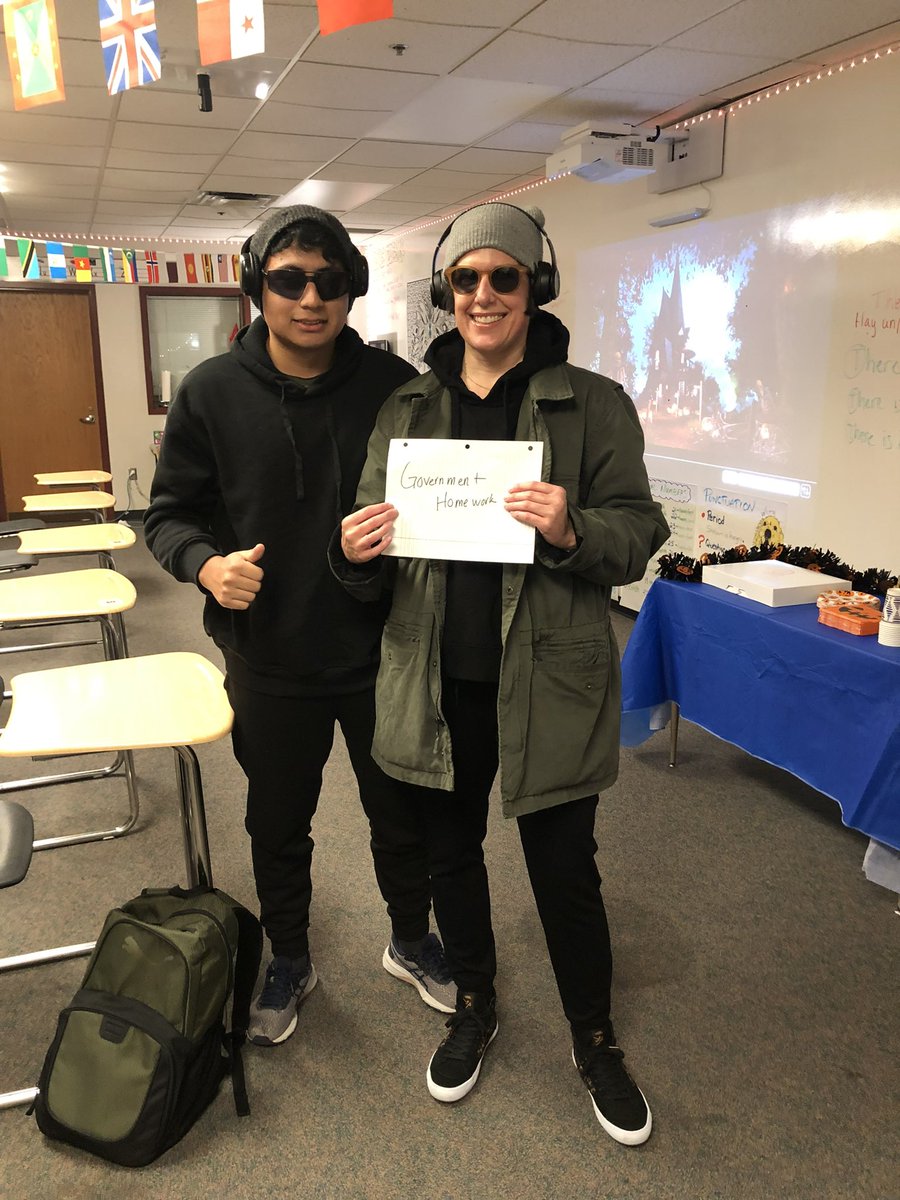 Dress like a student <a href="/WCHS_Warriors/">Warren Central HS</a> <a href="/msdwarren/">MSD of Warren Township</a> <a href="/MSDWarrenEL/">MSD Warren EL</a>