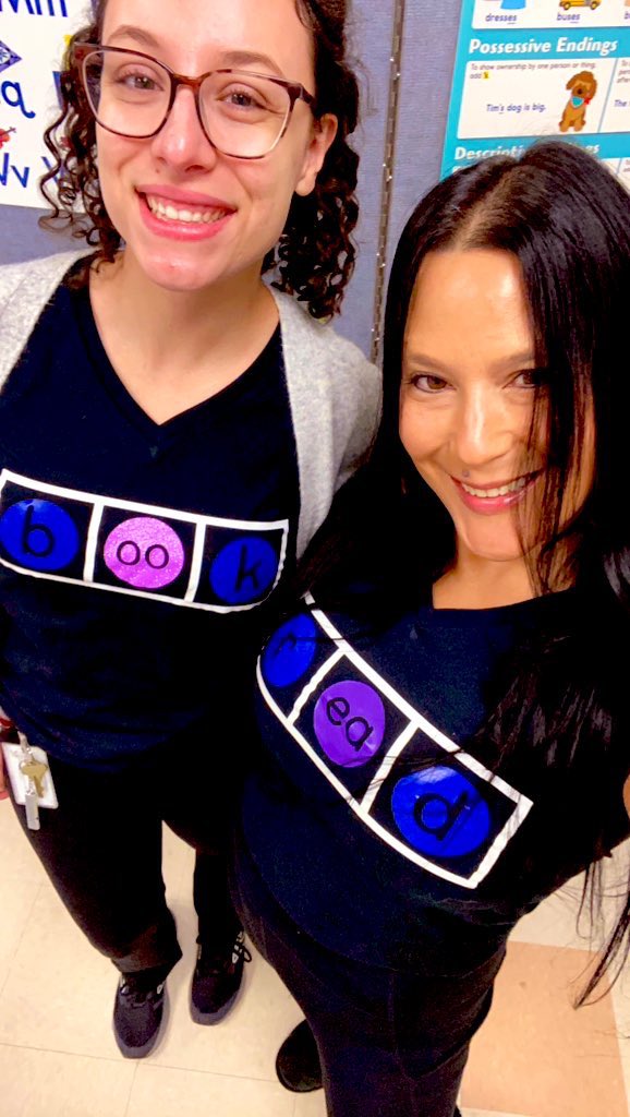 RTImrsRAGO's tweet photo. “Book Character” Day at Lewis!!! What else would a reading specialist want to be?!?! Sound us out!!!! #teachingreading #beelieve #weareredclay #beelingualpride #busybees #chipkit #95percent https://t.co/e02v5qgrAF