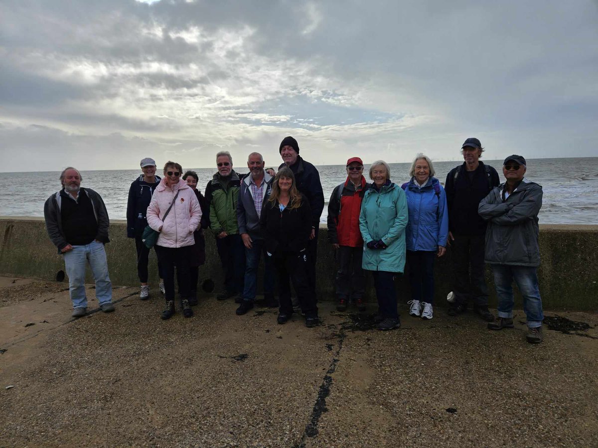 CVSTendring's tweet photo. The weather may be turning colder but the Walton walking group still offers a warm welcome! 😊
If you would like to start your week in the right way, join us on Monday morning at 9.15am. Call Becky on 07707282907 for more details.
#walkingforfun #makenewfriends
@ActiveEssex https://t.co/tlXe3KKk6y