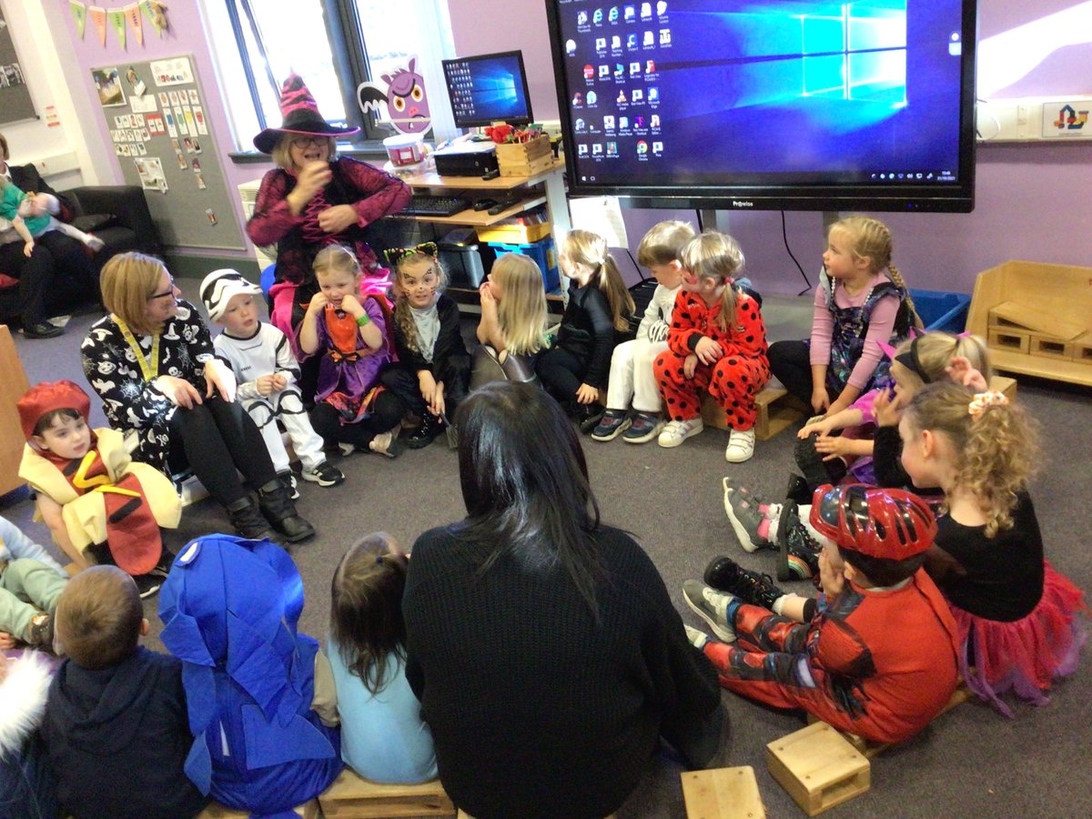 WoodlandsPrim1's tweet photo. Itβs has been a very spooky day at nursery today!
From creating funny, spooky food for snacks, party games, songs and rhymes to a visit from @Bookbug_SBT
It has definitely been a fun day.
Happy Halloween everyone ππ»π§π¦#earlyyears #bookbug #carnoustielibrary #literacy https://t.co/fGwBPzvkFW