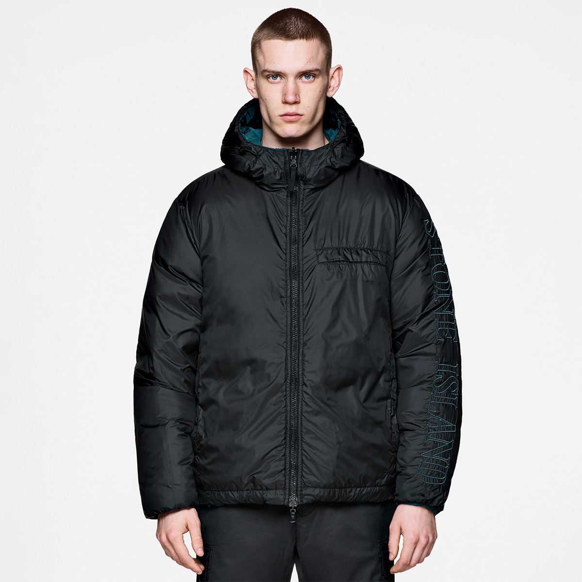 stoneisland tweet picture