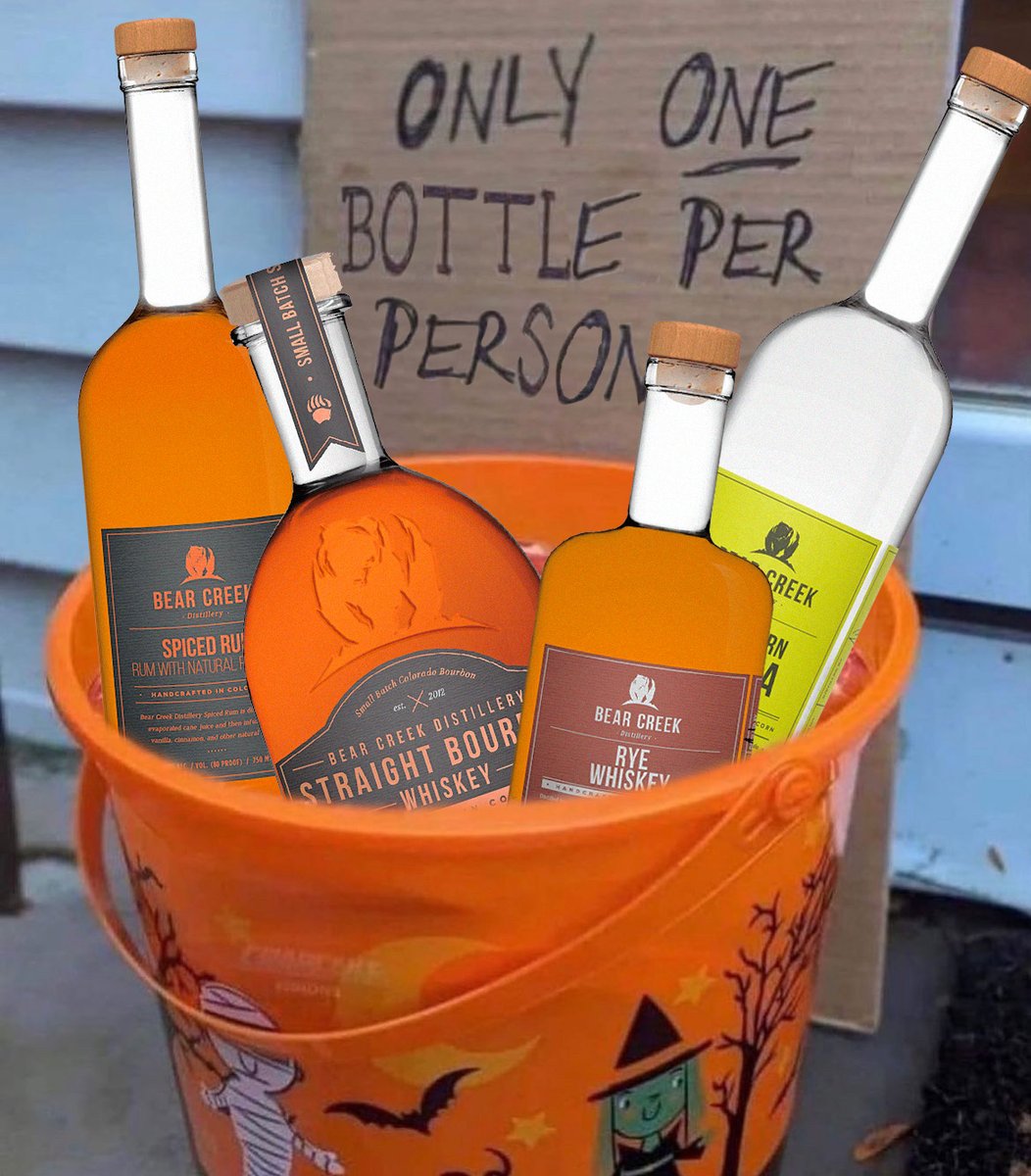 StillBearCreek's tweet photo. Happy Halloween!
#comecraftwithus #distilledindenver #readthelabel #whatsinyourbottle #handcraftedspirits #coloradomade #coloradoowned #denver #colorado #southacomabarcrawl #bearwithus #bcd #borninlakewood #raisedindenver #whatareyoudrinking #bearnecessities #agedindenver https://t.co/gFFQ7vHXGu
