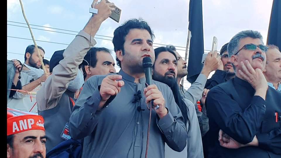 PTMUK_Official's tweet photo. Historic protest against the cruelty of Pakistan Army and its Government on oppressed Afghan refugees, support of Chaman sit-in, economic killing of Pashtuns, Israel oppression on oppressed Palestinians, PTM's innocent members who are been disappeared by Pak army since long. https://t.co/1cogrbjzjY