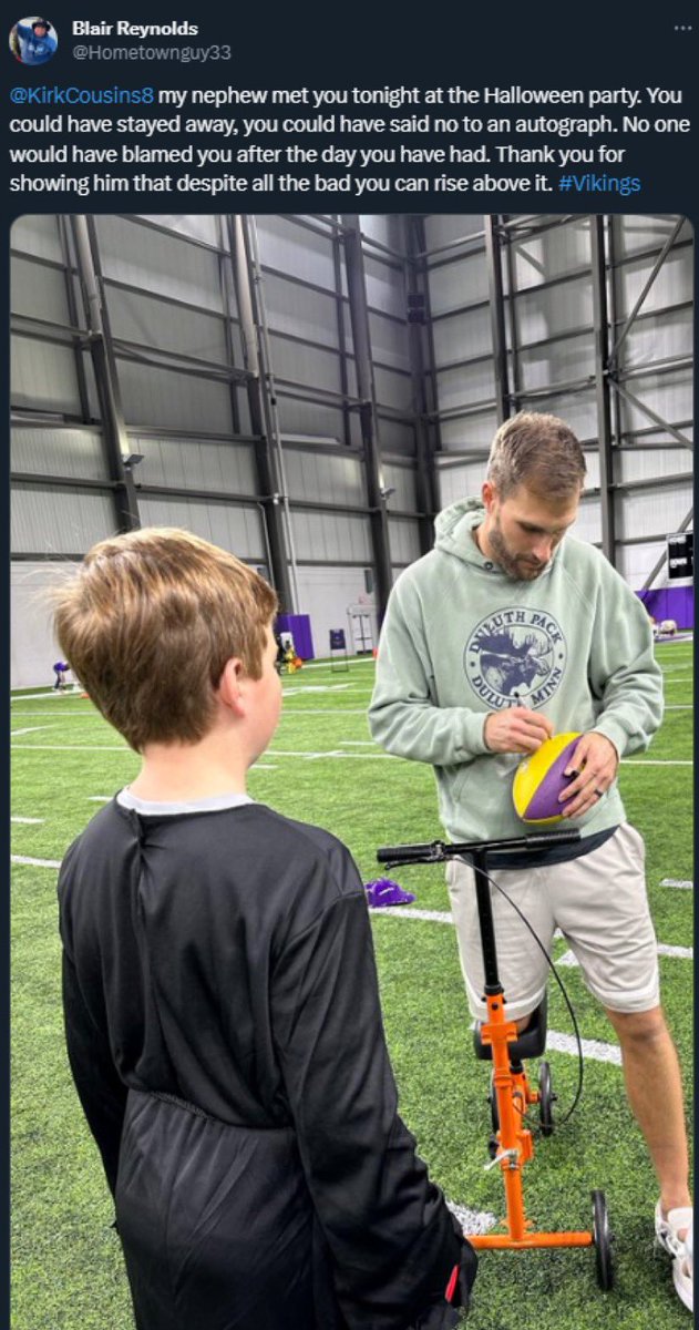 JoePompliano's tweet photo. The Quarterback series on Netflix made me really like Kirk Cousins and him showing up to a Halloween party for fans just one day after tearing his Achilles makes me think he’s an even better dude than I already thought.

(h/t @Hometownguy33) https://t.co/lCRHEcpkxr