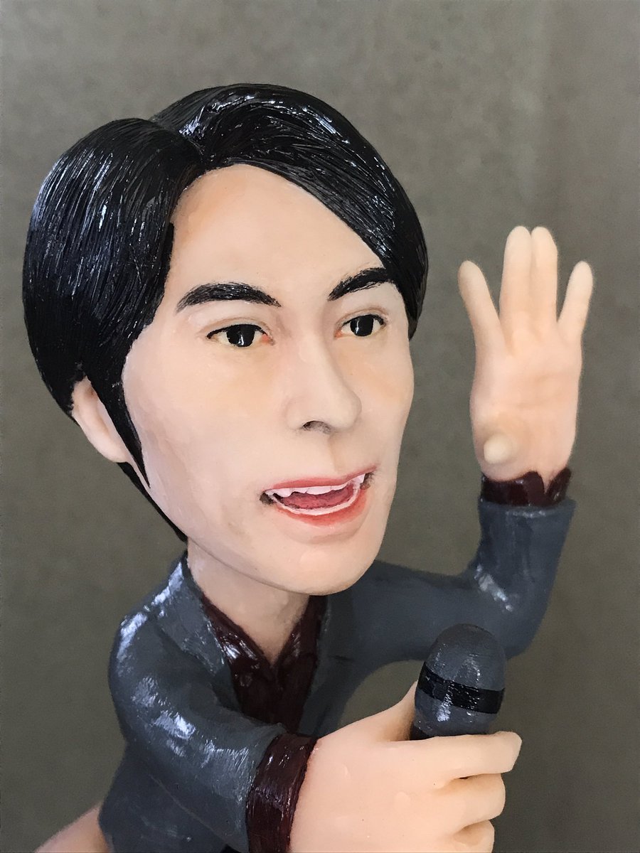 押入れの奥にしまわれていた、粘土で作った徳永英明フィギュア