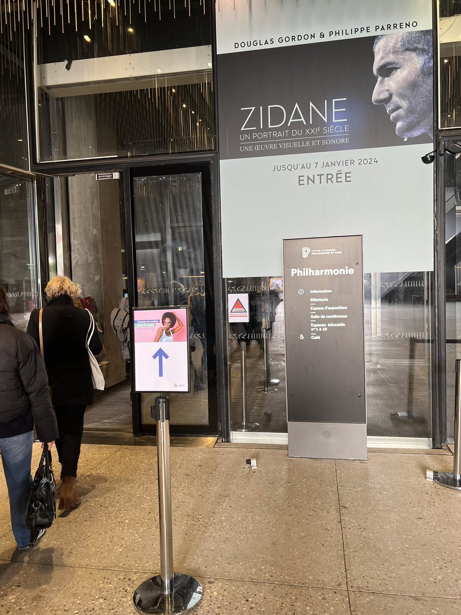 « Jeunes en scène pour l’emploi » à la Philharmonie de Paris Un événement <a href="/Apecfr/">Apec.fr</a> ou Comment « l’art devient un moyen de provoquer la rencontre et de faciliter la mise en relation et l’insertion professionnelle des jeunes diplômés » Ouverture par Gilles GATEAU ⚡ DG <a href="/Apecfr/">Apec.fr</a>