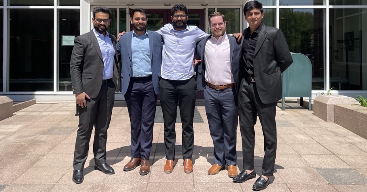 Through the Babson Consulting Experience, graduate students have worked with companies and organizations such as @Staples, @BostonChildrens, Raytheon BBN, and @CoilstoLocs. entrepreneurship.babson.edu/graduate-exper… #ExperientialLearning #RealWorldLearning