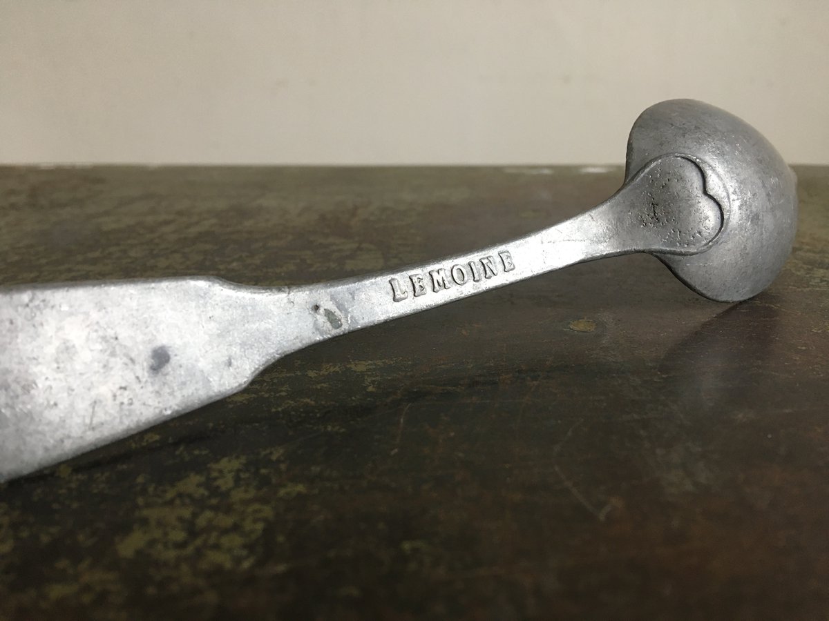 DanielsFayre's tweet image. ebay.co.uk/itm/2352775844… #Antique Early 19th Century #Embossed #LEMOINE #Pewter #Spoon #French #Brocante #Find #Cutlery