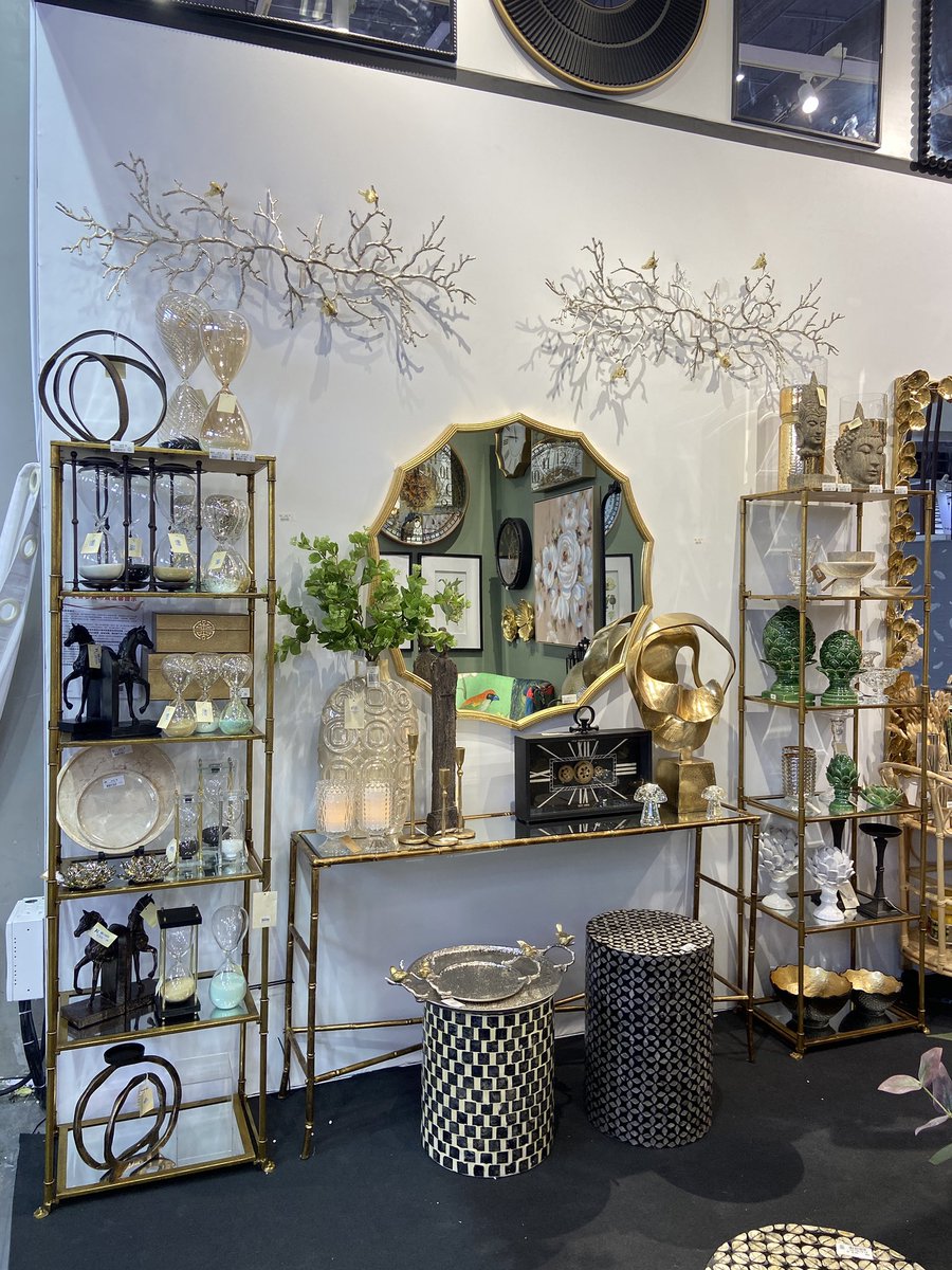 evergreendecor's tweet photo. We are delighted to extend our heartfelt gratitude for your presence at The 134th China Import and Export Fair and The 48th Jinhan Fair For Home &amp; Gifts last week in Guangzhou! 
web:https://t.co/C99Ljb8CSl
#homedecor #interiordesign #furniture #homeaccents #vignettes https://t.co/Qxj3gbWw7N