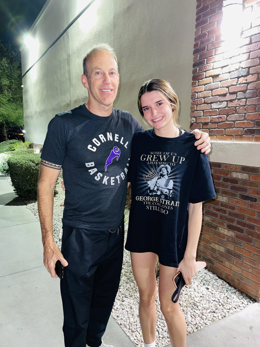 Sierra Bomhower (@bomhowersierra) on Twitter photo Thank you so much <a href="/coachbrase/">Brent Brase</a> for traveling all the way to Yuma to watch me practice and visit! <a href="/CornellRamsWBB/">Cornell WBB</a> Thank you so much <a href="/coachbrase/">Brent Brase</a> for traveling all the way to Yuma to watch me practice and visit! <a href="/CornellRamsWBB/">Cornell WBB</a>