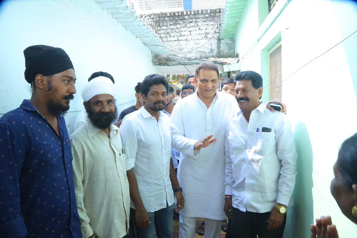 Sanjeev20006527's tweet photo. @ECISVEEP @CEO_Telangana @TelanganaCMO 
NSK Raju Resident of Erragadda,working as Govt. Employee in @IPRTelangana is violating election code &amp; participating in election campaign along vt Jubliee Hills Congress candidate Md.Azharuddin,
Request to take necessary action immediately. https://t.co/ozJGGlcs5E
