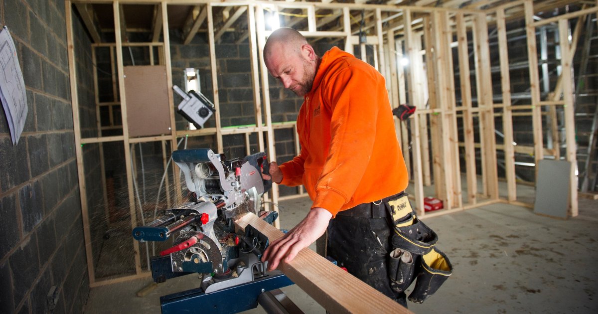 Planning an extension? 💭
Need to demolish a building? 💭
Property need damp-proofing? 💭
Our award-winning team is able to help you with a variety of different construction projects.
Get in touch with us today 📲 01228 520352