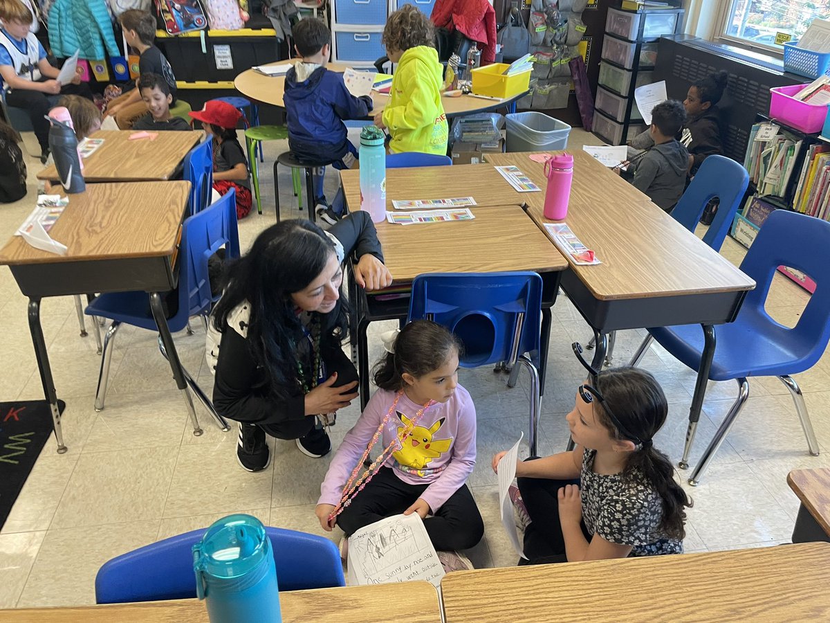 Ss in Molina’s class joined Ss in Canner’s class to celebrate their writing.  Glows and grows were shared😊