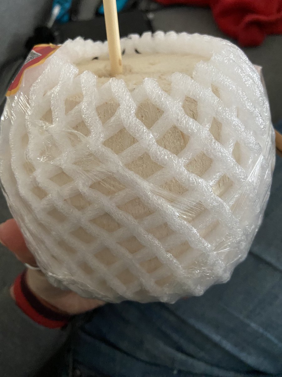 My new favorite drink:
Fresh coconut

Expensive and not easy to obtain. Sounds familiar doesn’t it? 😉