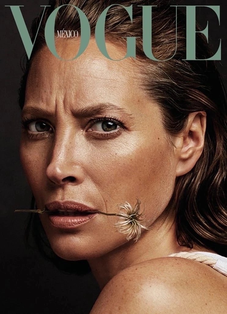 #beautyinspirationWM (1/2)

#VOGUEMEXICO,
May 2019.
By #Alique

⬇️More in the next post⬇️
#ChristyTurlington