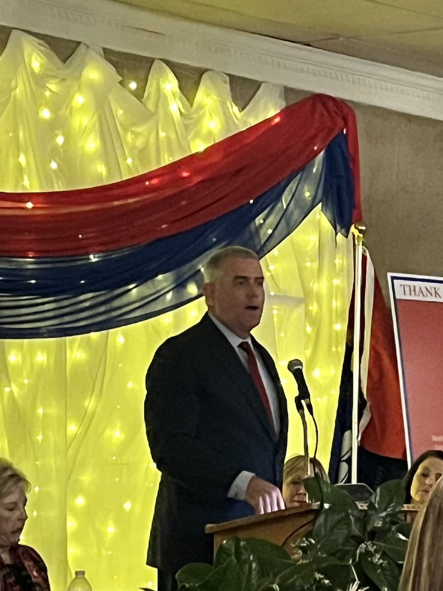 I was honored to speak to the Scott County Republican Women last night at the inaugural banquet for their new chapter. Thank you for having me and for all that you do for Mississippi.