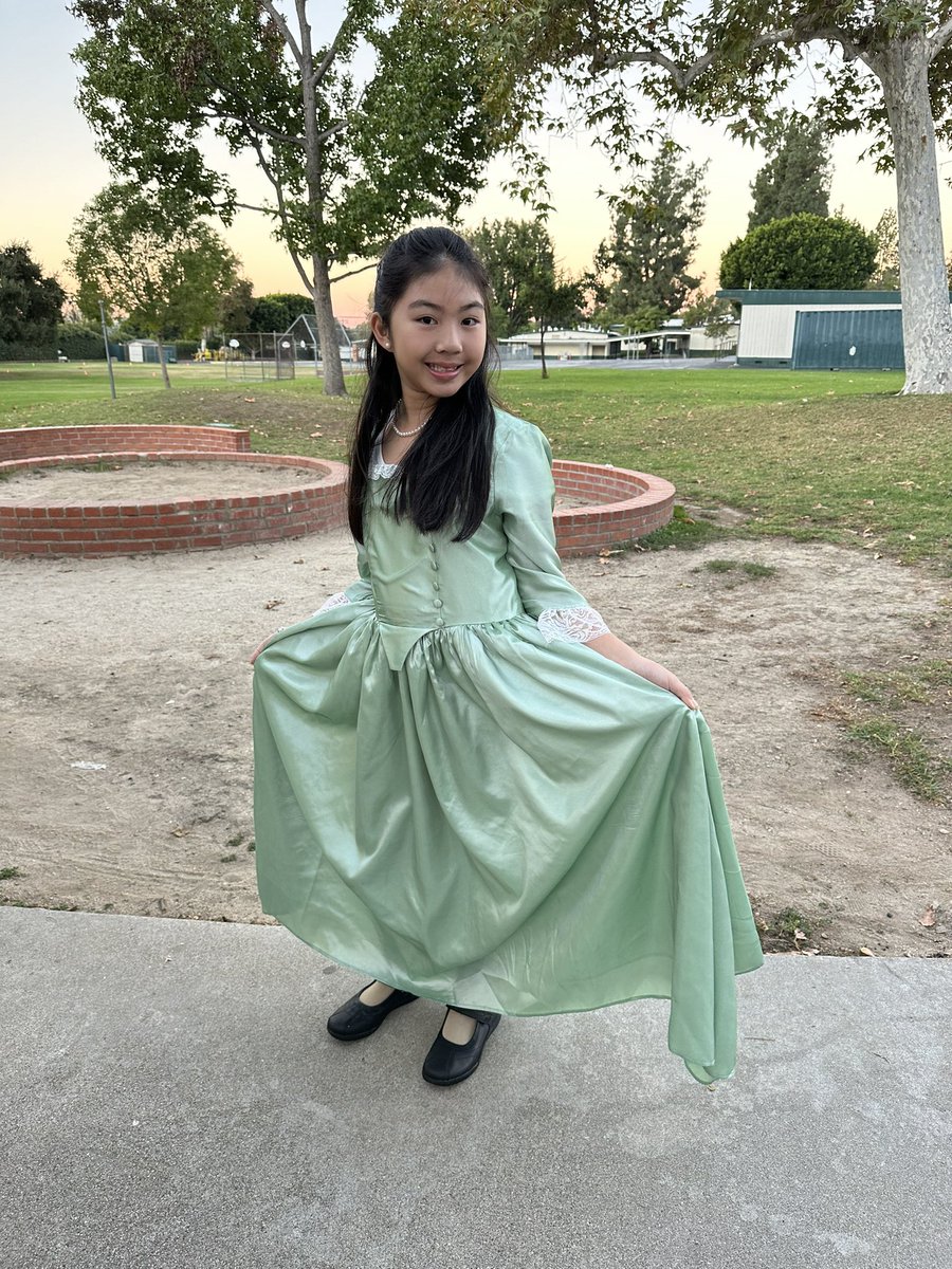 Don Young (@dyoung1fmsavid) on Twitter photo Last Halloween 🎃of Elementary School. #elizaschuyler <a href="/AUSDHighlandOak/">Highland Oaks School</a> <a href="/ArcadiaUnified/">Arcadia Unified</a> <a href="/HamiltonMusical/">Hamilton</a> Last Halloween 🎃of Elementary School. #elizaschuyler <a href="/AUSDHighlandOak/">Highland Oaks School</a> <a href="/ArcadiaUnified/">Arcadia Unified</a> <a href="/HamiltonMusical/">Hamilton</a>