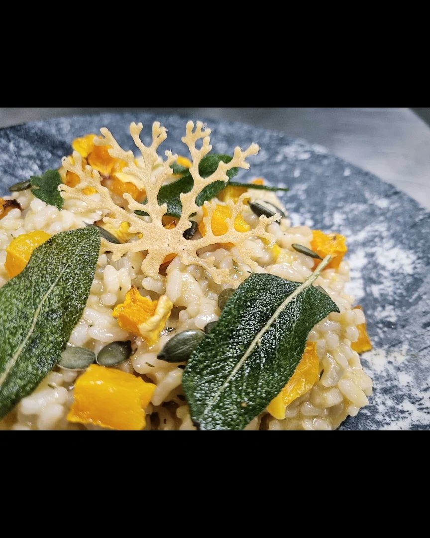 Devon_Wright tweet media