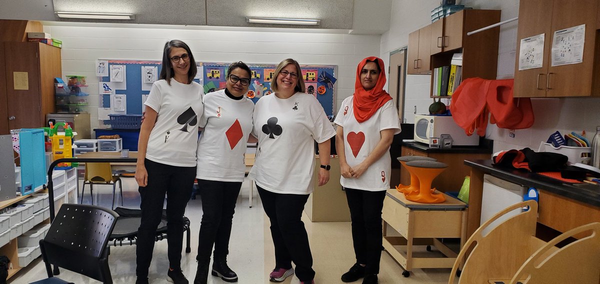 Mrs. Alexander tweet media