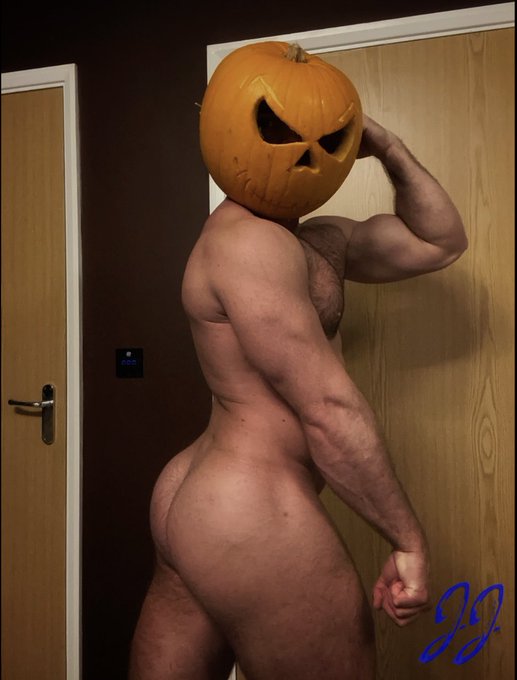 Happy Halloween! Time to go check out this spicy pumpkin.   Watch as I Jack-Off- lantern and cum for