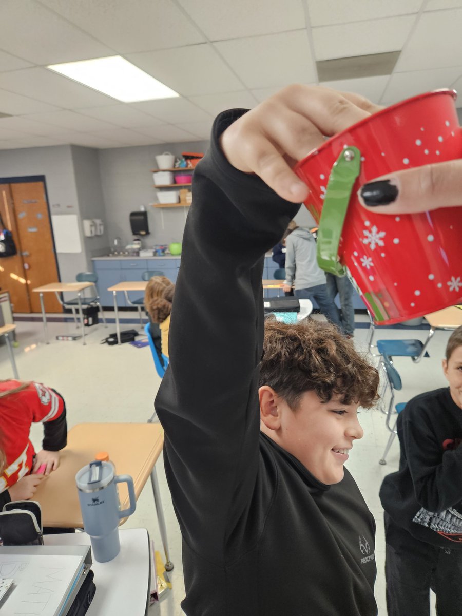 Nicole Yunker tweet media