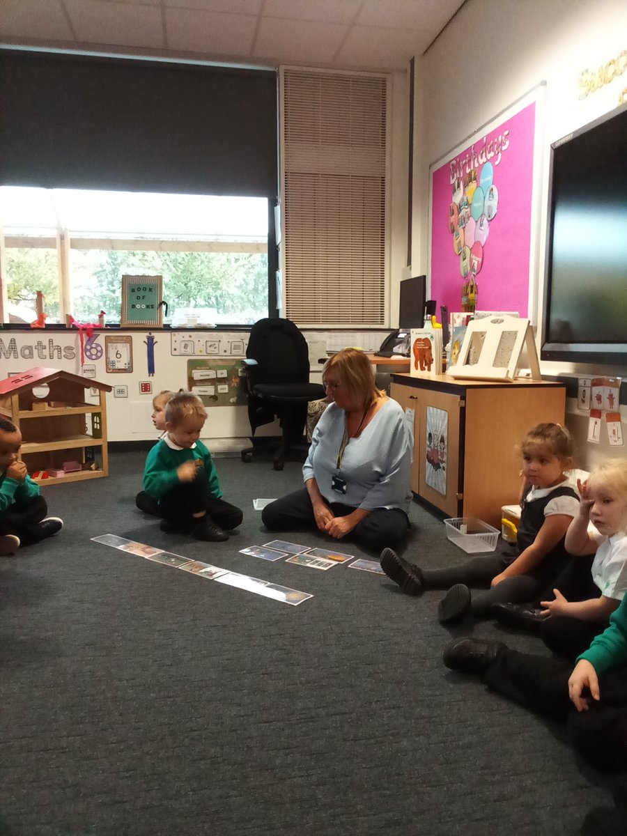 gcpfs1's tweet image. Today we retold the story of Sparks in the Sky using picture sequencing cards. The children then used the instruments to make the sounds they thought the fireworks would make. @PrimaryGreat #gcpliteracy