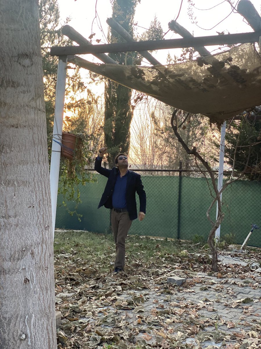 Öyle bir geçiyor zaman