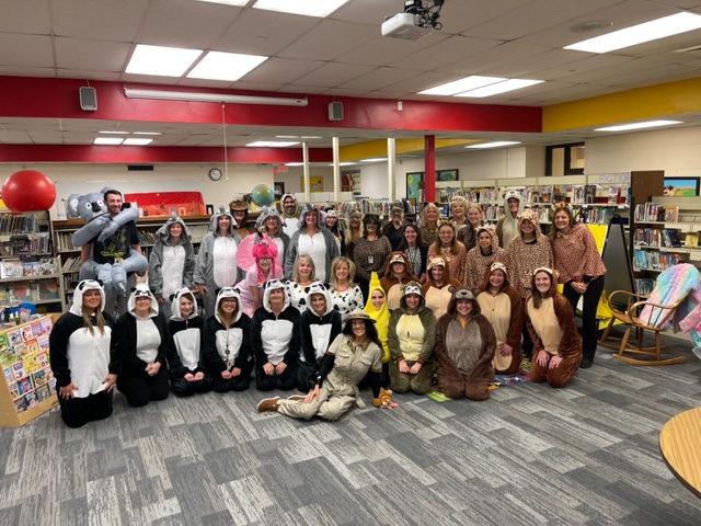 Scouts Trailblazers are ready for a wild Halloween! The staff at Indian Trail dressed as zoo animals along with Zookeeper Mrs. Wright! #scoutstrailblazers #shsd161
