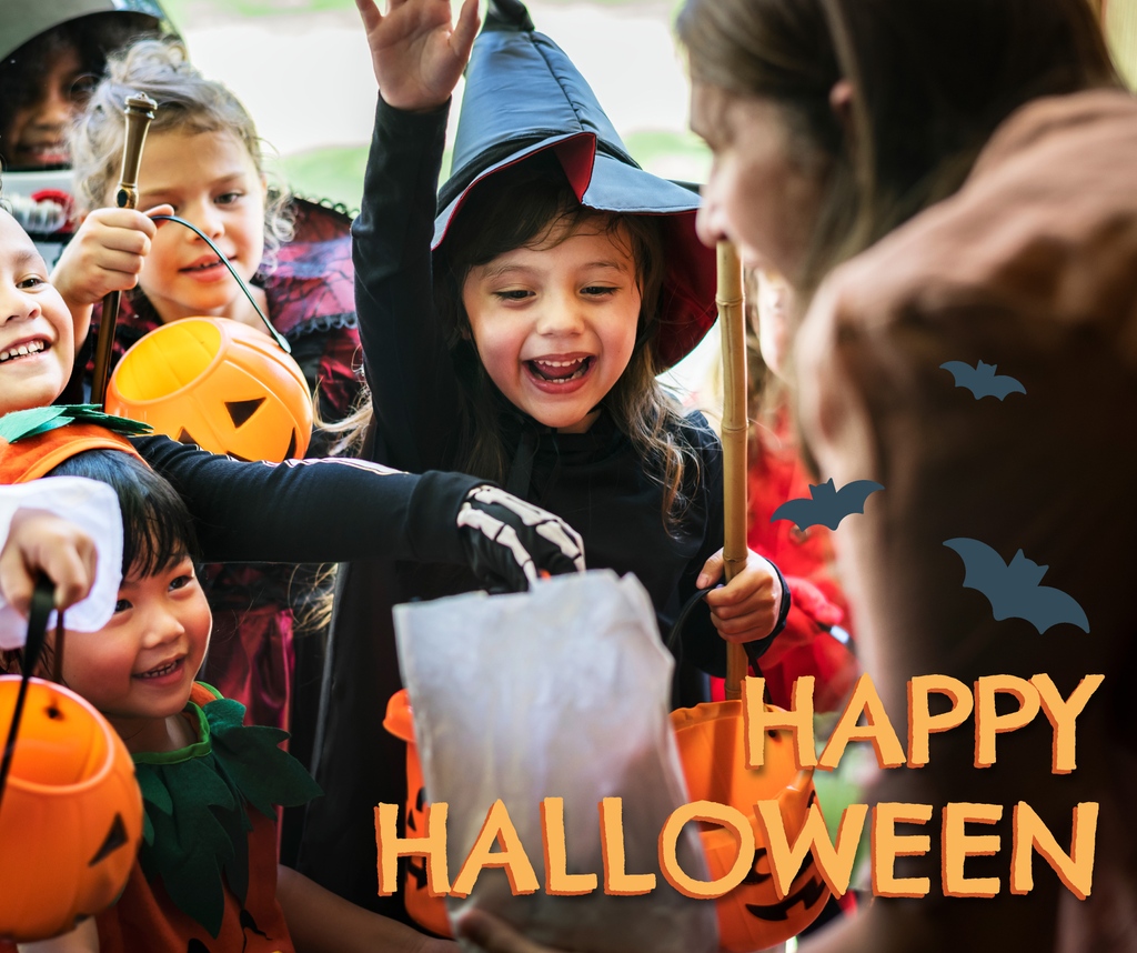ReadyOC's tweet photo. Happy Halloween 👻 🎃 Stay safe with the whole family by carrying a flashlight and reflective tape for little ones while trick-or-treating.
#HappyHallowen #ReadyOC #OrangeCounty #Preparedness #NaturalDisasters #ManmadeDisasters #Emergencies https://t.co/hHcd9DGyU7