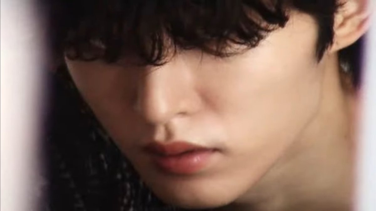 khbsource's tweet image. Track 2. 4 Letters