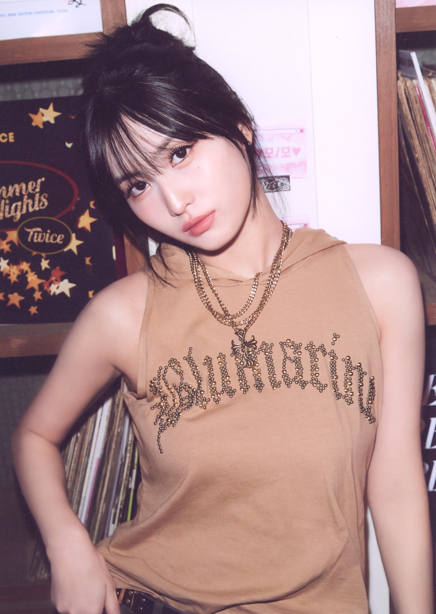 TWICE モモ momo Once Again Spotify F9xtKr9asAAmU4N.jpg:large