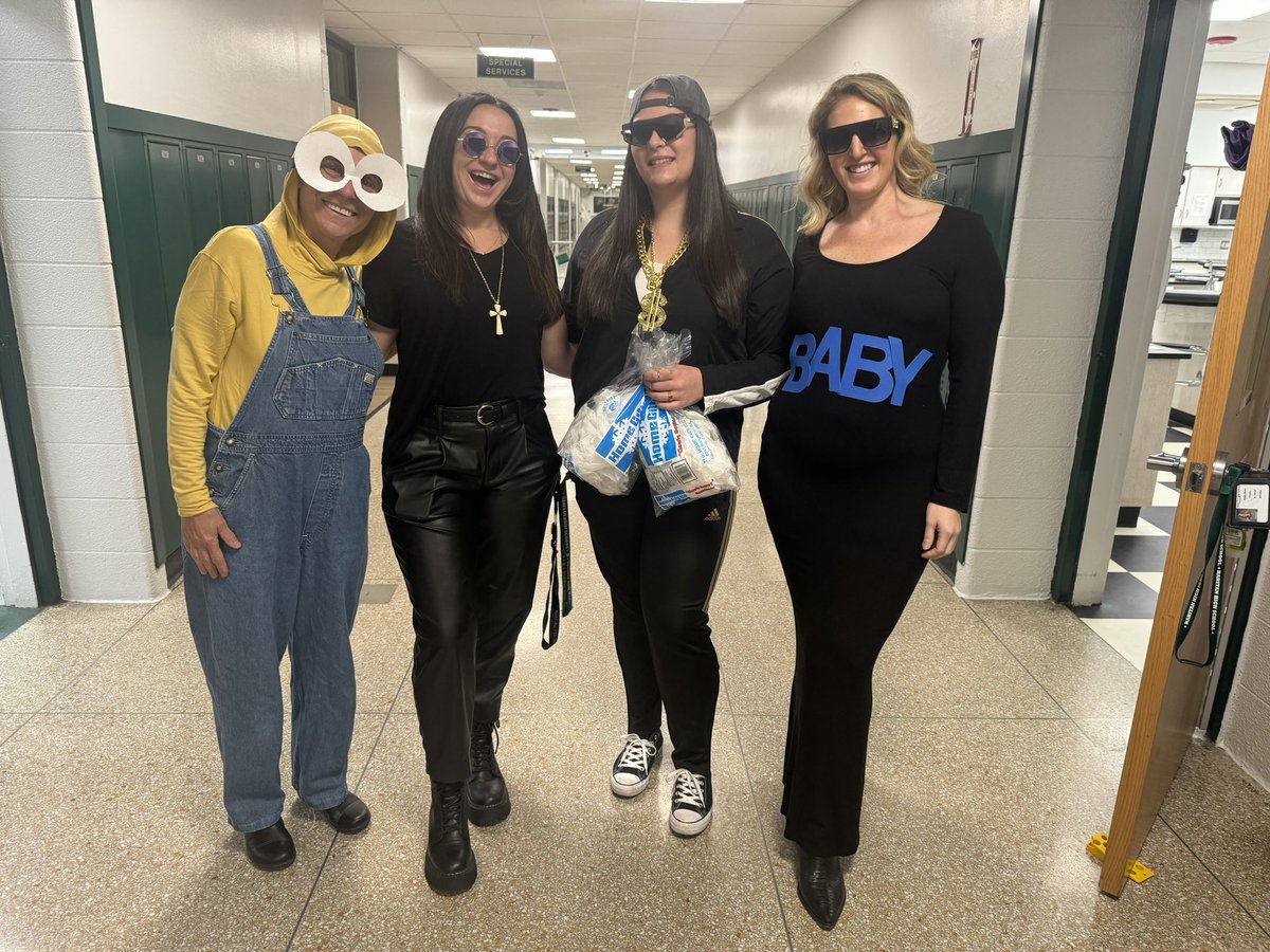 Ms. J. Baccarella tweet media