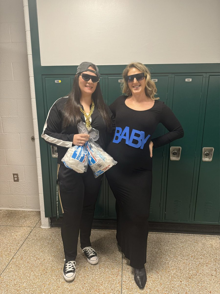 Ms. J. Baccarella tweet media