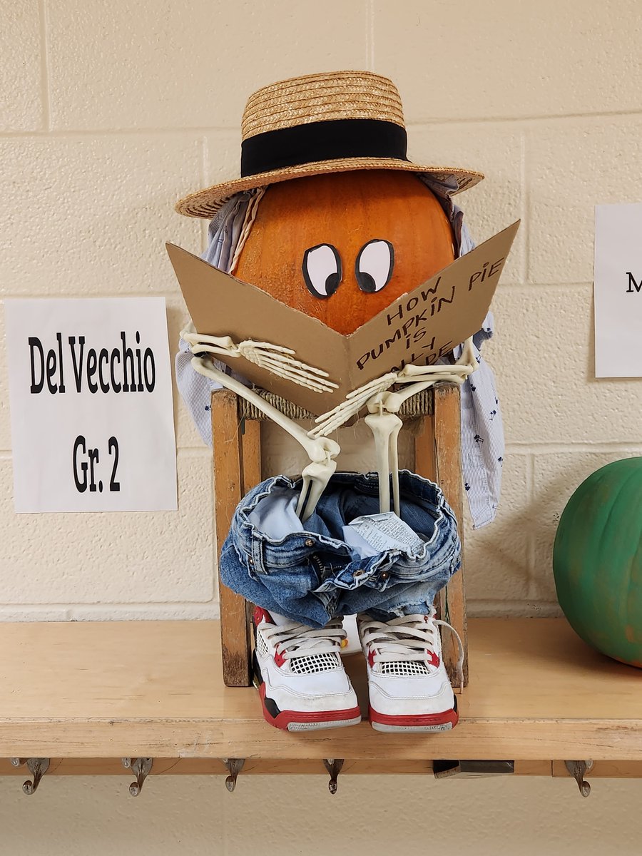 StPeter_YCDSB's tweet photo. Happy Halloween from @StPeter_YCDSB @YCDSB https://t.co/WPpGekYVwd