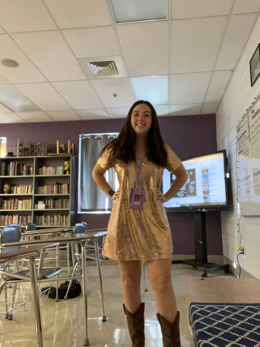 LWeaver02's tweet photo. Happy Halloween from @BGJHS 🎃 

Our hallway dressed up as Taylor Swift Eras! #fearless So fun seeing all the different costumes the students are wearing today! #inourseventhgradeera 

@WKUCEBS @CEPTatWKU @WKUSTE @BgtaylorKim https://t.co/CsDcUpYJOc