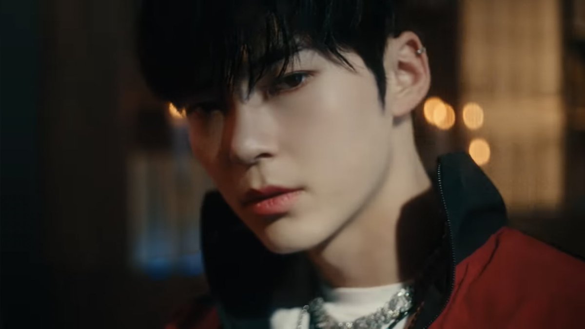 he has a crush on me