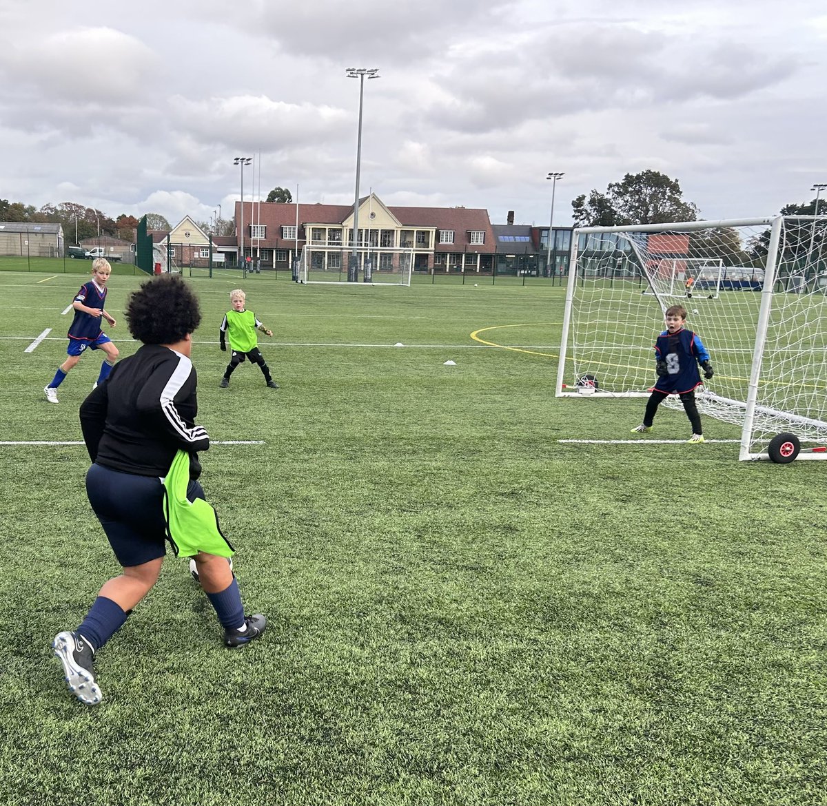 The topic on day 2 of our @NWRHygiene holiday course was passing and receiving. ⚽️ Improve passing accuracy ⚽️ Turning Technique 🧠 When and where to turn 🥅 Small sided games 😀 Lots of fun #playlearngrow