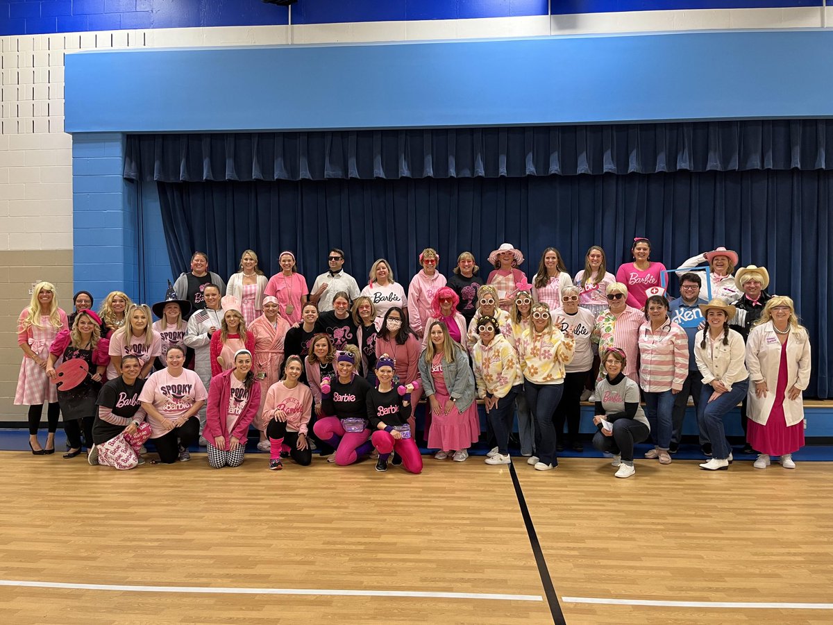 Amanda Roades tweet media